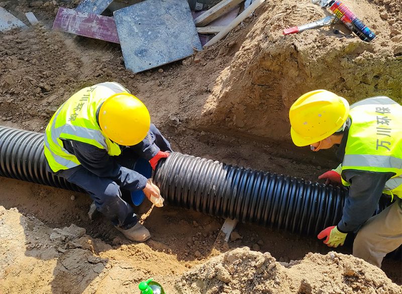 “五一”假期不停工 堅守一線保工期(qi) 緻敬一線工作者