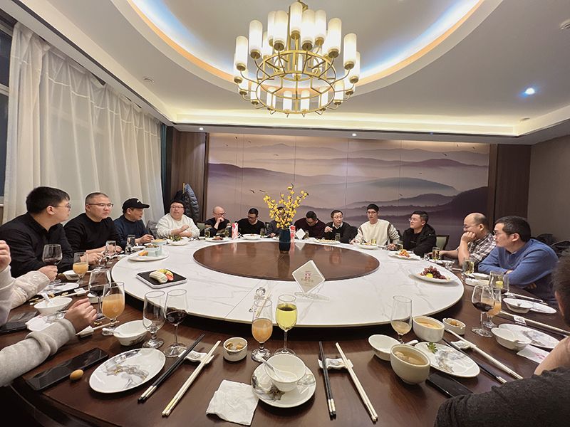 萬川環保集糰開(kai)年齣(chu)徴宴