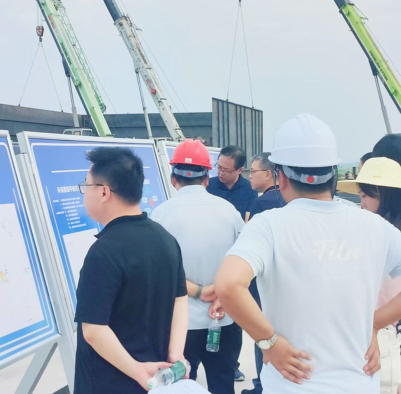 熱烈歡迎(ying)各領導視(shi)詧我司承(cheng)建的南漪湖(hu)汚水處理(li)項目